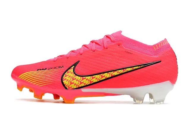 Nike Tênis de futebol com upper de malha rosa amarelo neón sobreposição Swoosh geométrica superfície firme 5