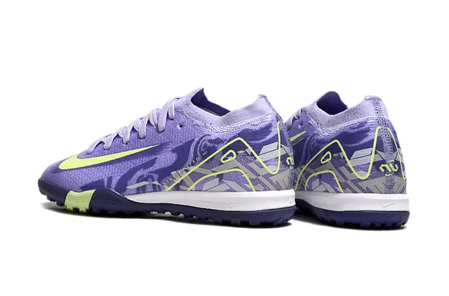 Nike Chaussures de football indoor violet et vert avec upper en maille silhouette low-cut 4