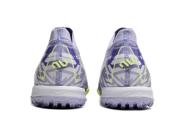 Nike Chaussures de football turf avec upper tricoté violet et jaune, col bas 3