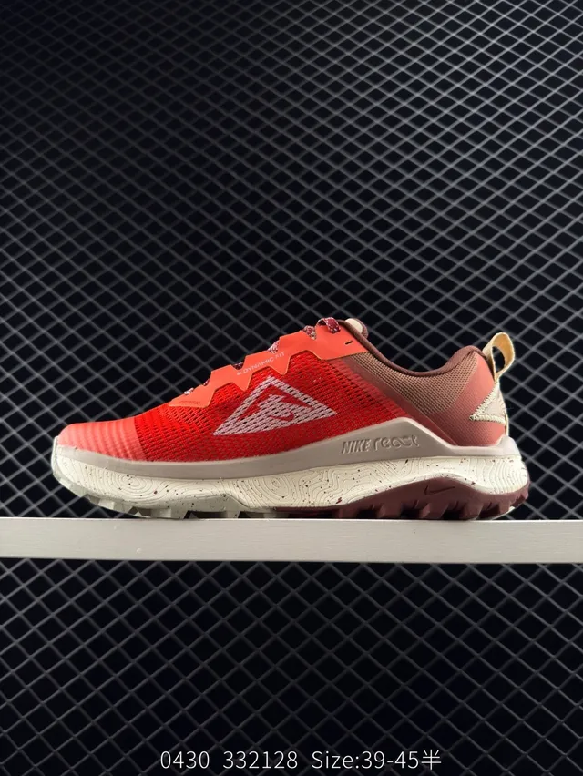 Nike React Wildhorse 8 Coral Red Trail Running Shoes 6