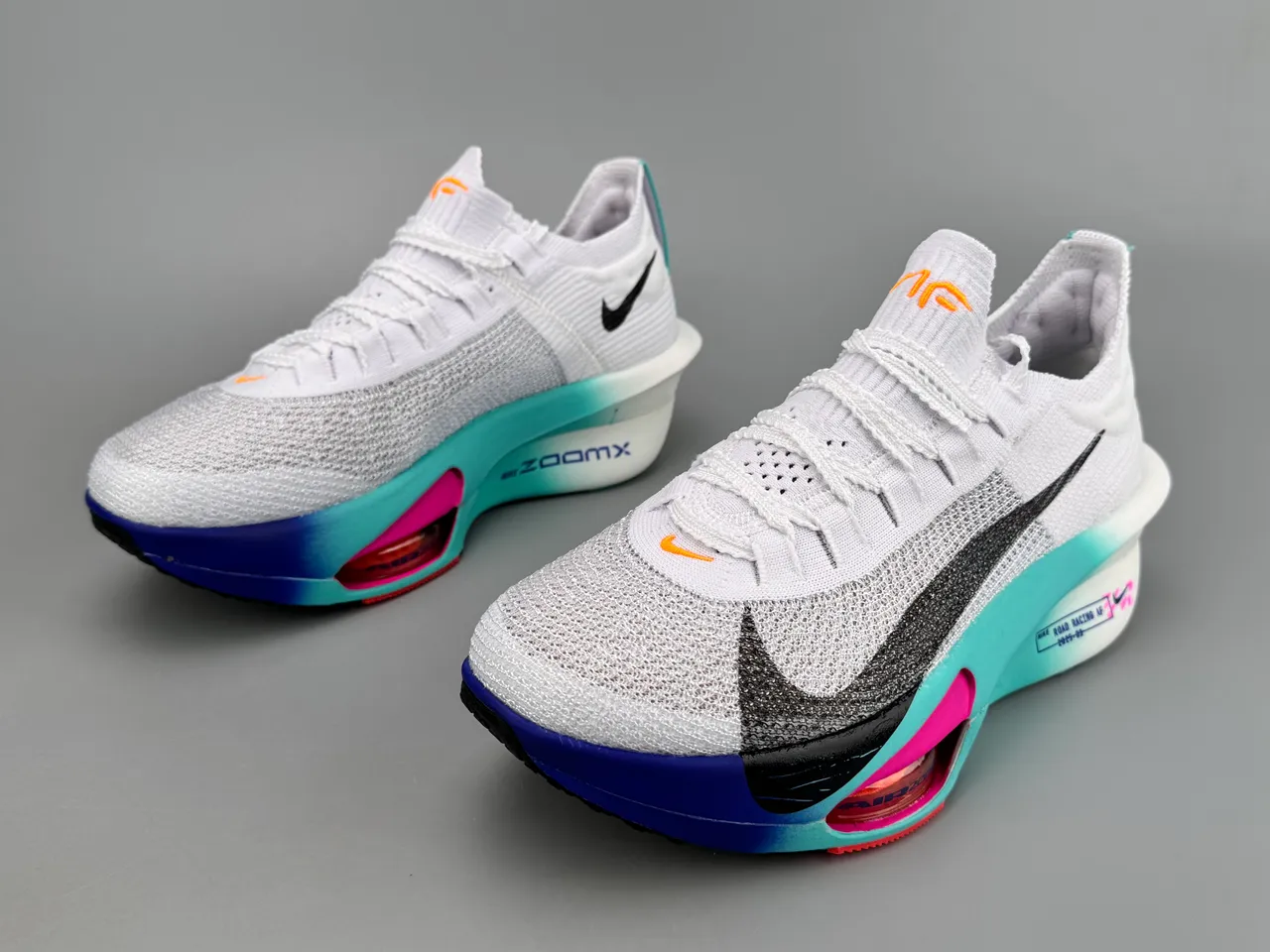 Nike Road Racing AF 2023-03 Tênis de corrida brancos turquesa azul rosa 7