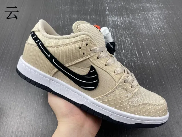 Nike SB Dunk Low Beige Black White स्केटबोर्ड जूते 2