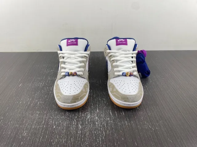 Nike SB Dunk Low Beige Blue Purple Signature Skateboard Shoes 3