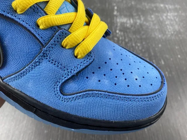 Nike SB Dunk Low Blue Yellow Skateboard Shoes 4