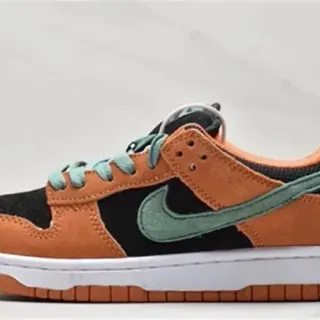 Nike SB Dunk Low Orange Black Mint Green Skateboard Shoes