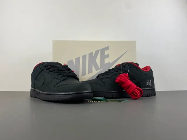 Nike SB Dunk Low Supreme Black Red Skateboard Shoes 13