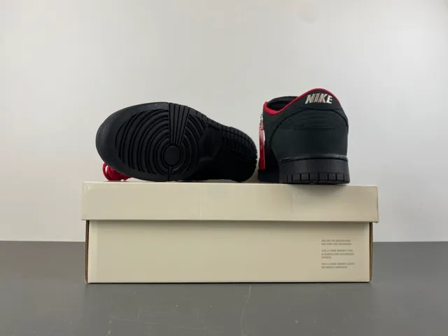 Nike SB Dunk Low Supreme Black Red Skateboard Shoes 16