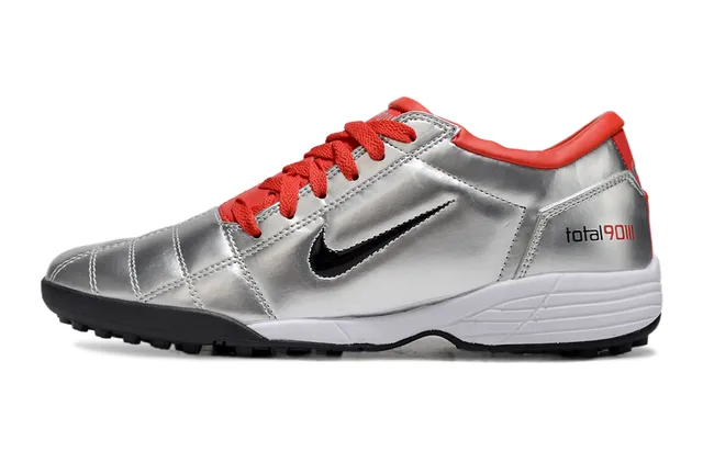 Nike Total 90 III Plata y Rojo Turf Zapatos de fútbol 2