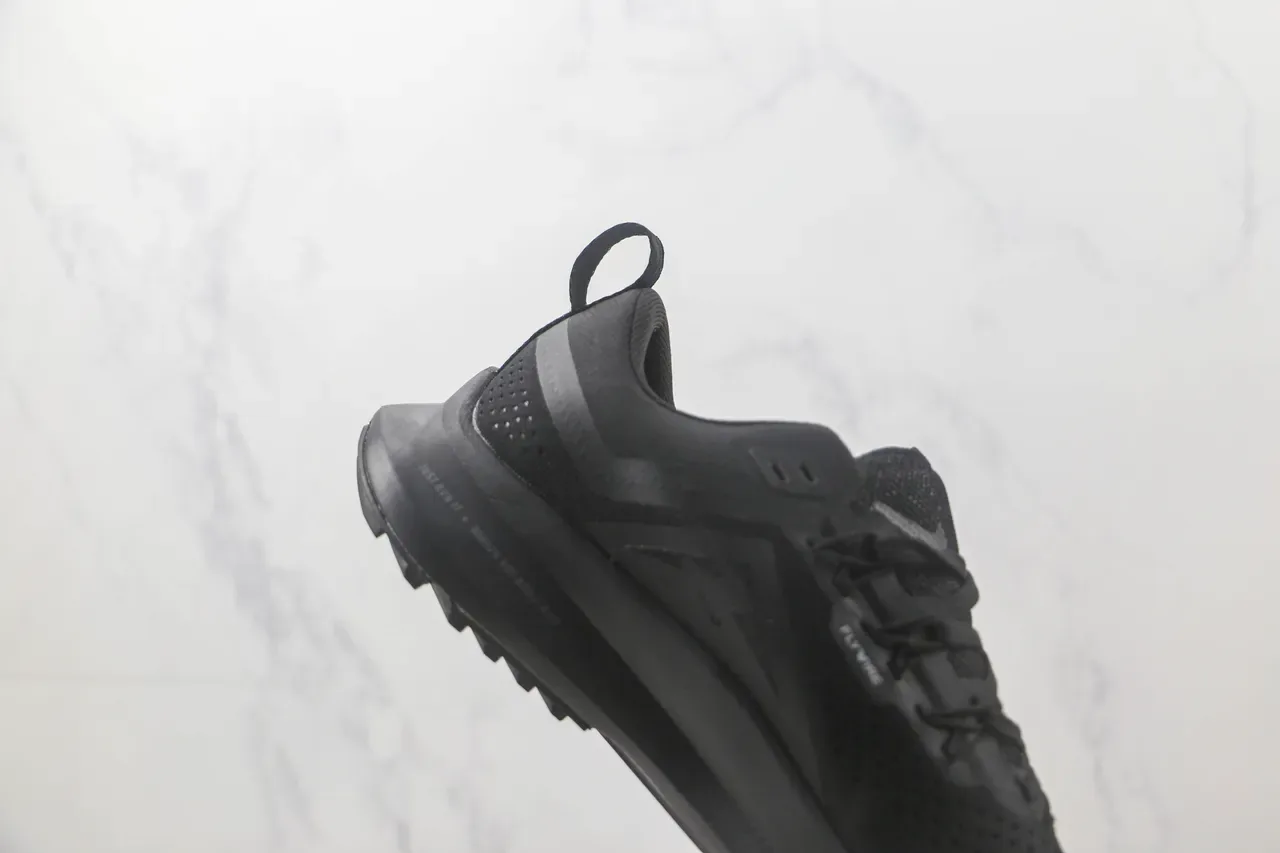 Nike Trail Black Gray Engineered Mesh Upper TPU Cage Overlays Running Shoes 5