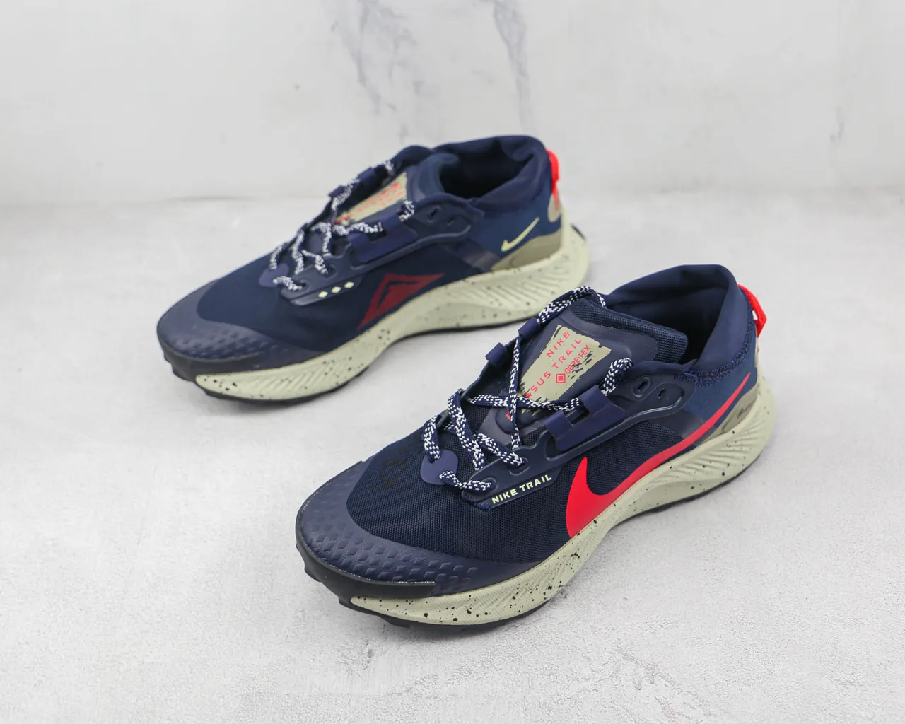 Nike Trail Navy Red Mesh Upper Bold Swoosh Running Shoes 4