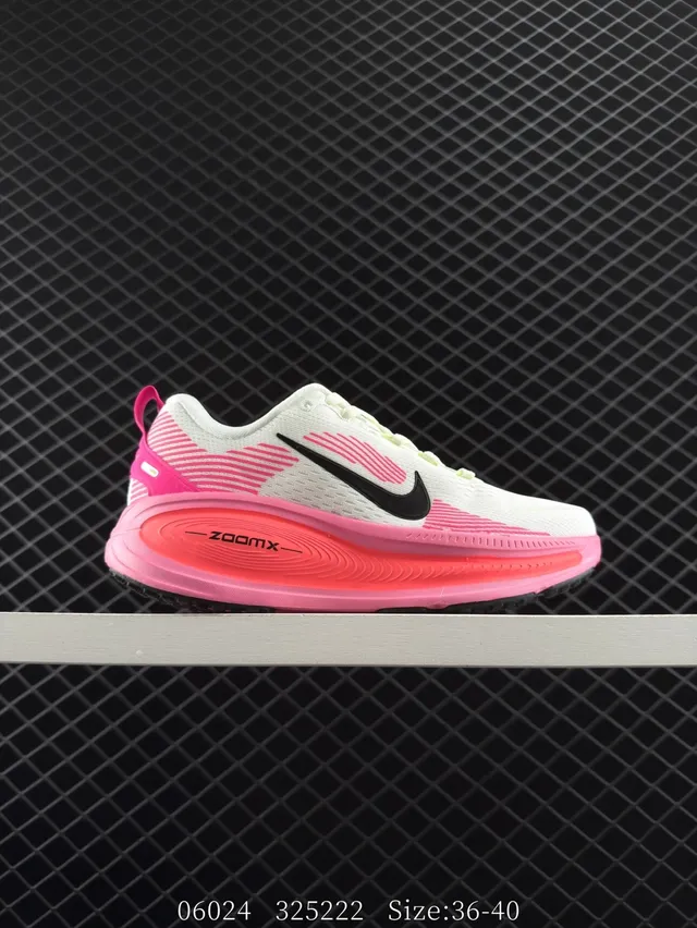 Nike VOMERO 18 White Pink Running Shoes 6