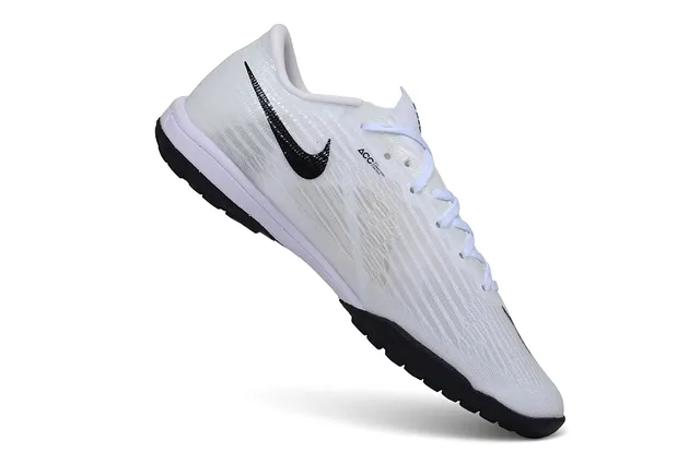 Nike Blanc Noir Flyweave Supérieur Silhouette Basse Chaussures de Football Indoor 2