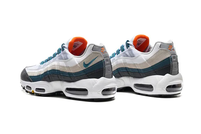 Nike White Blue Layered Mesh And Synthetic Upper Visible Air Cushioning Units Lifestyle Sneakers 3