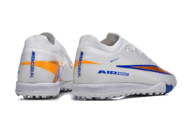 Nike Chaussures de Football Turf Blanc Bleu à Coupe Basse en Tissu Tricoté Col de Type Chaussette 5