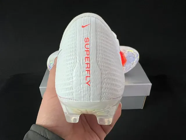 Nike White Gold Flyweave Knit Upper Transparent Iridescent Sole Firm-Ground Soccer Shoes 3