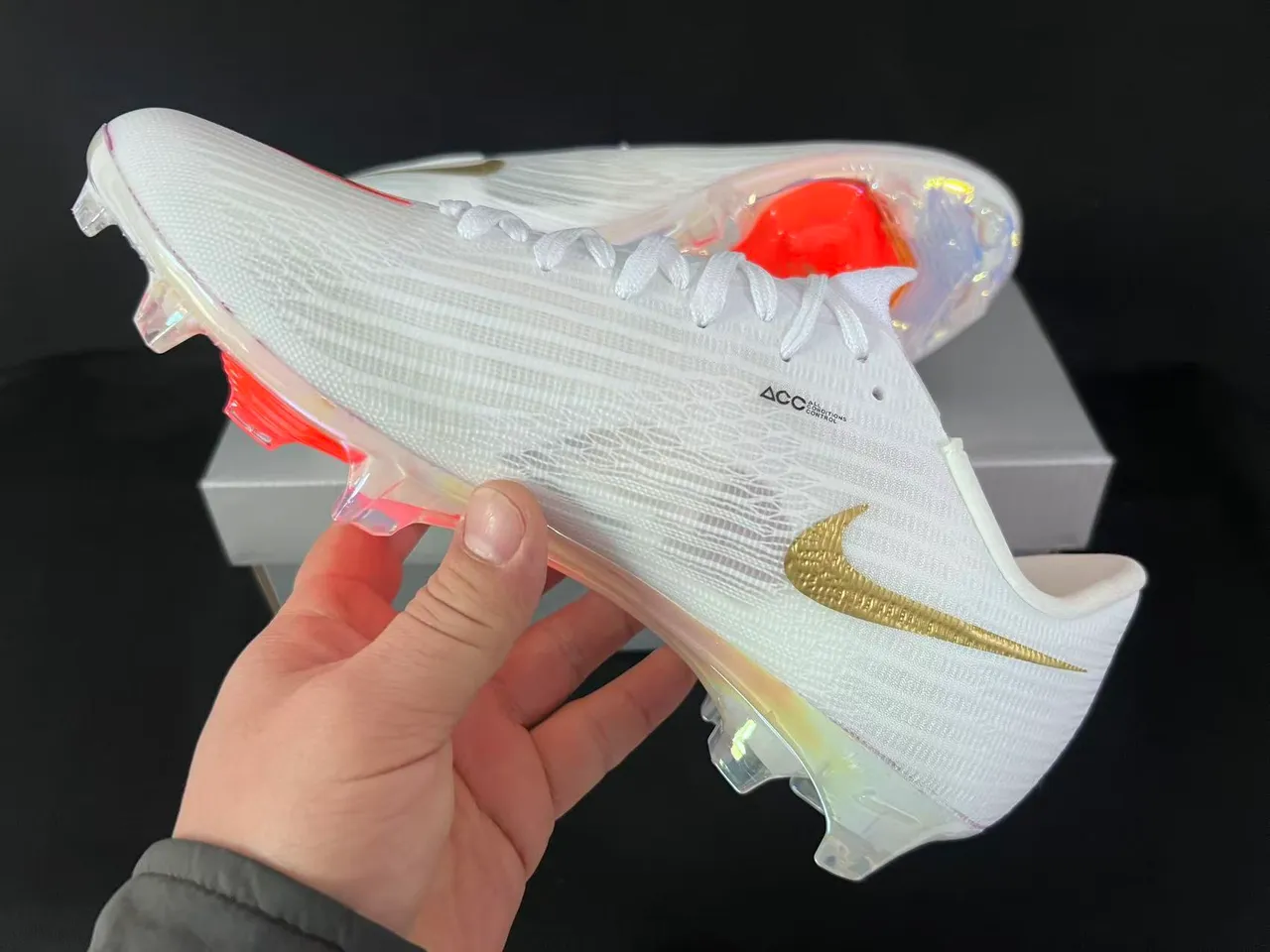 Nike White Gold Flyweave Knit Upper Transparent Iridescent Sole Firm-Ground Soccer Shoes 4