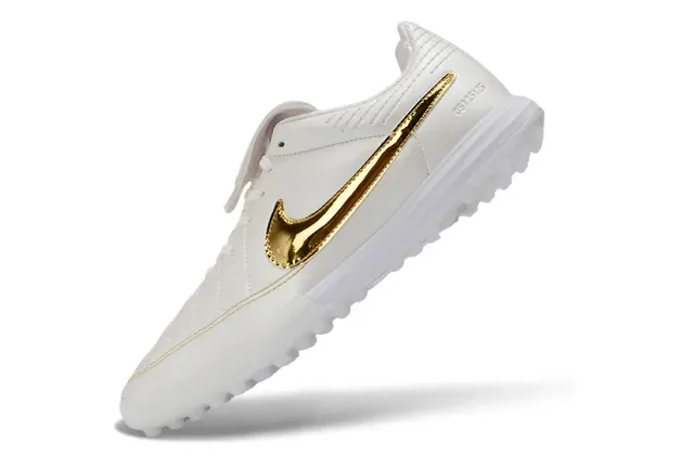 نيكي أبيض ذهبي كويلتد صناعي وجه علوي سوبربوزيشن Swoosh معدني تراف أحذية كرة القدم 3