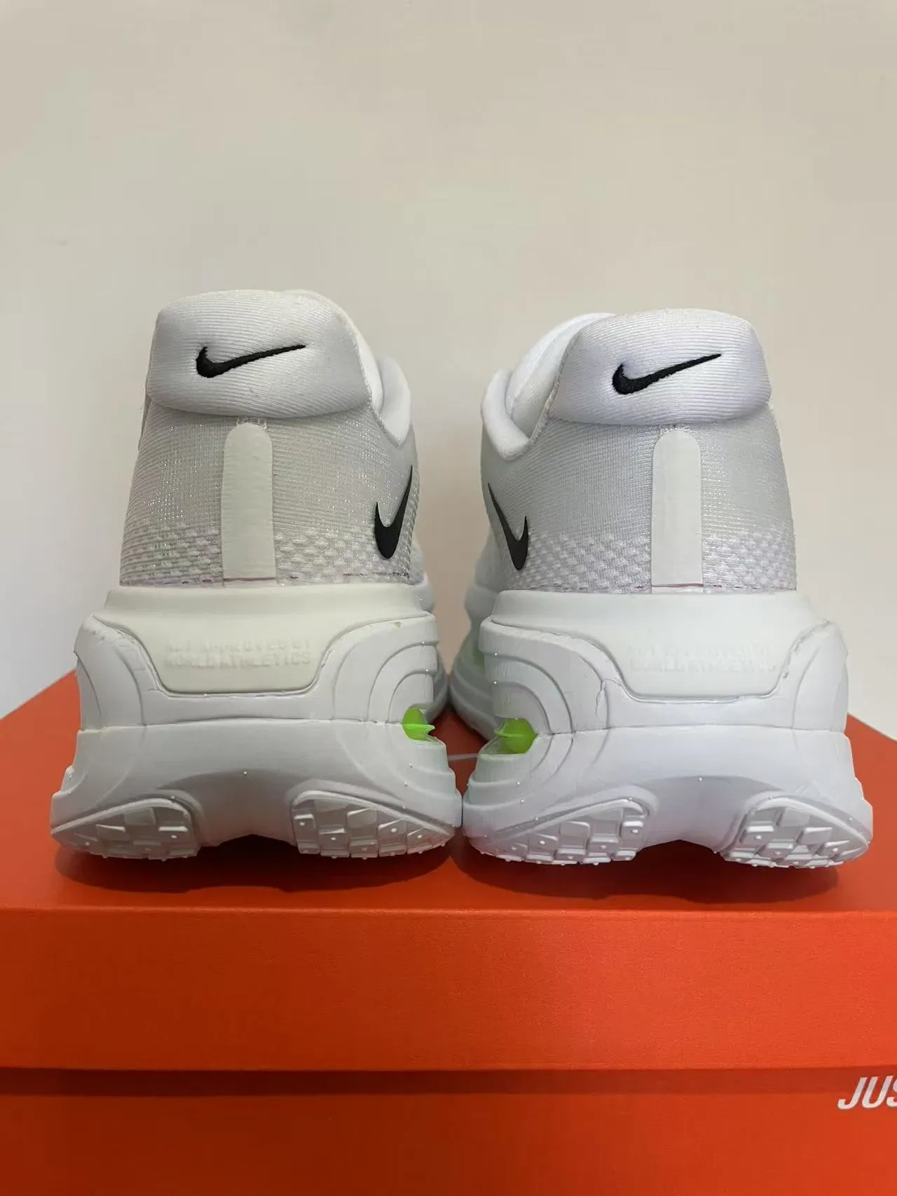Nike Air Zoom Unit Chaussures de Running Blanc et Vert avec Upper en Maille Visible 5