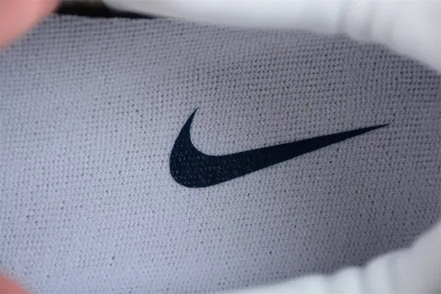 Nike White Navy Low-Top Layered Leather-Mesh Upper Lifestyle Sneakers 5