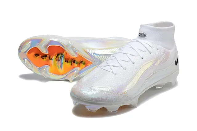 Nike Chaussures de football blanches transparentes hautes iridiscentes synthétiques pour terrain ferme 7