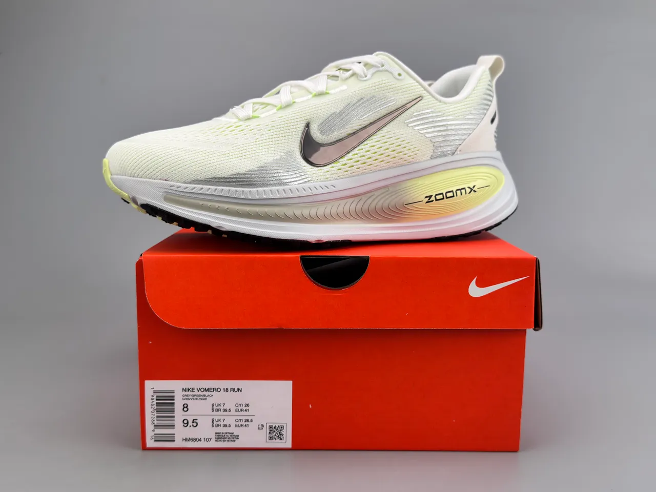 Nike White Yellow Engineered Knit Upper Wave-Pattern Overlays Running Shoes 2