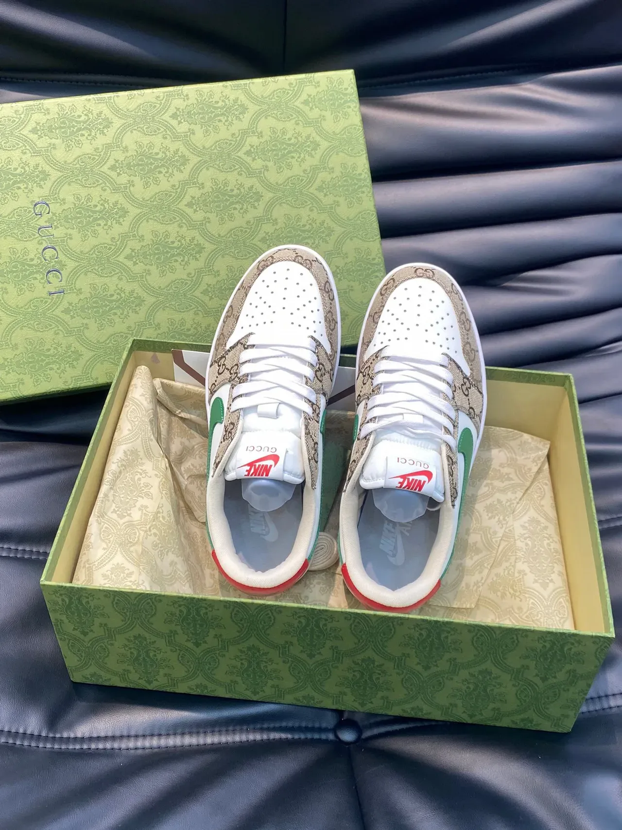 Nike x Gucci Air Jordan 1 Low GG Monogram White Green Red Lifestyle Sneakers 4