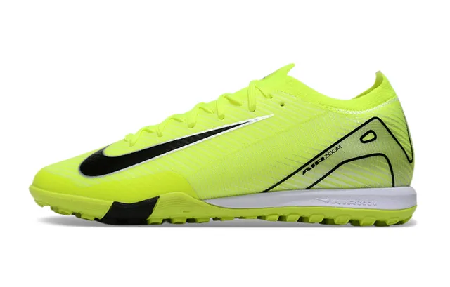 Nike Sapatos de futebol Turf com upper de knit neon amarelo e preto Swoosh e contraforte de calcanhar 7