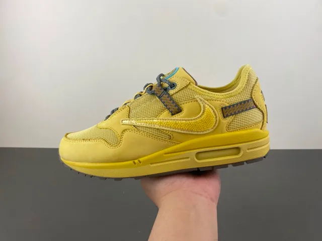 Nike Yellow Gray Low-Top Mesh-and-Synthetic Upper Lifestyle Sneakers 2