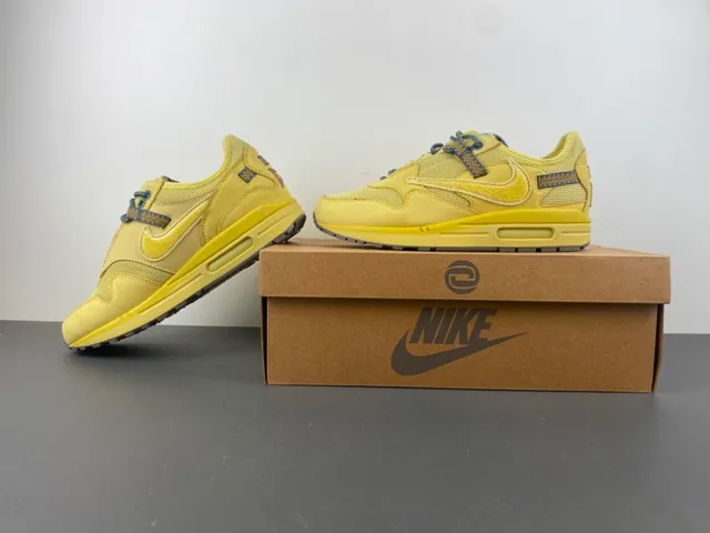 Nike Yellow Gray Low-Top Mesh-and-Synthetic Upper Lifestyle Sneakers 14