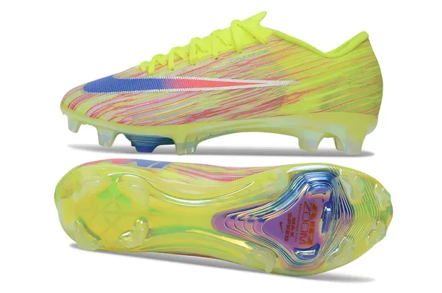 Nike أصفر متعدد الألوان منخفض القطع Flyknit علوة Iridescent Translucent Ground Firm أحذية كرة القدم 5