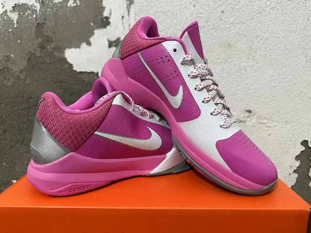 Nike Zoom Hyperfuse Pink White Silver Basketball Shoes 2