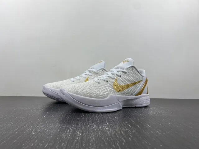 Nike Zoom Kobe IV White Gold Basketball Shoes 2