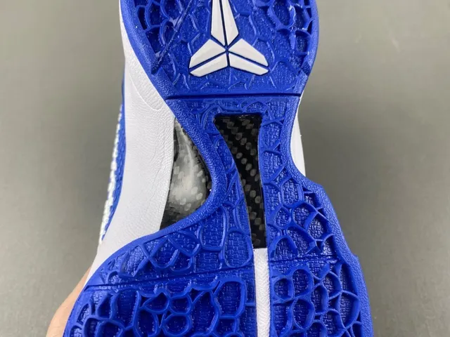 Nike Zoom Kobe VI Royal Blue White Basketball Shoes 8
