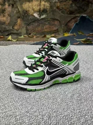 Nike Zoom Vomero 5 حذاء جري أخضر ليموني أسود 5