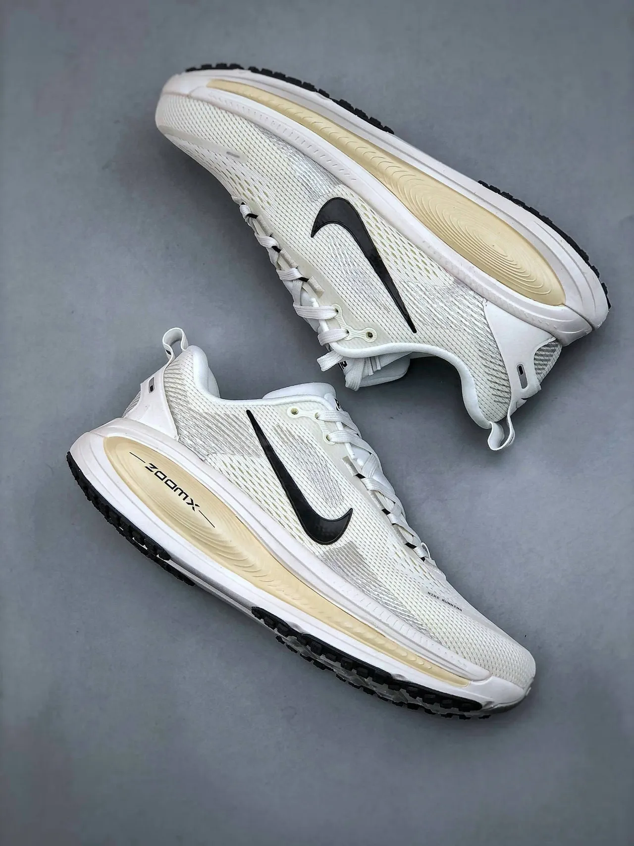 Nike ZoomX Invincible Run Running Shoes 9