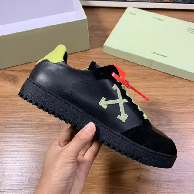 Off-White Noir Vert Daim et Cuir Supérieur Lacets Néo Chaussures Lifestyle 4