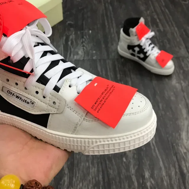 أحذية Off-White أسود عالية الارتفاع مع تفاصيل صناعية للنمط الحياتي 5