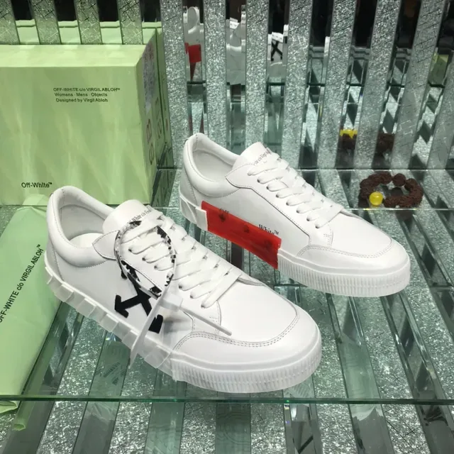 Off-White Noir Baskets basses Haut en cuir Sneakers lifestyle 8