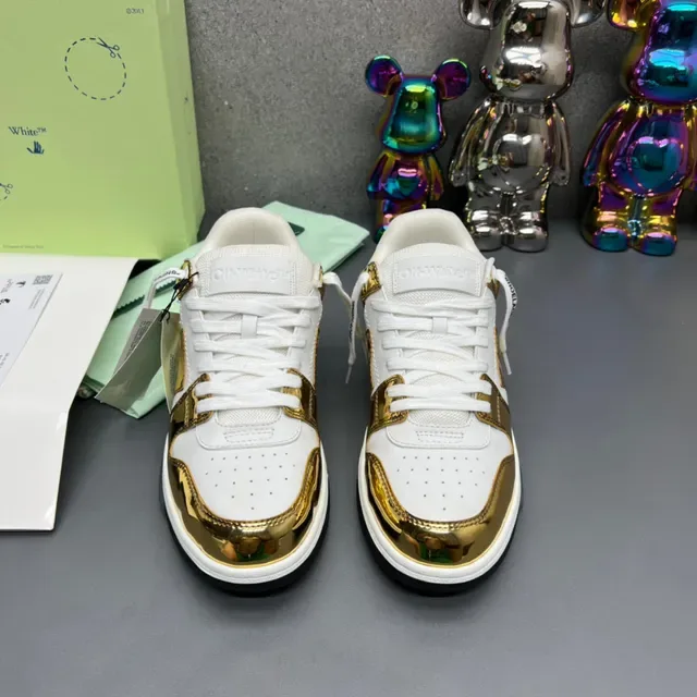 Off-White Sneakers Chunky en cuir patent doré métallique avec motif de flèche diagonale 3
