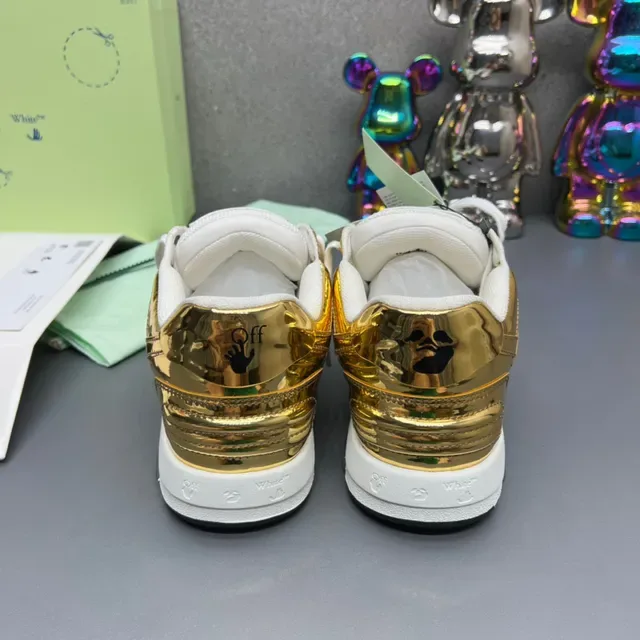 Off-White Sneakers Chunky en cuir patent doré métallique avec motif de flèche diagonale 5