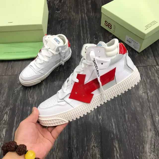 Off-White Zapatillas Lifestyle Rojo Diseño Industrial High-Top 4
