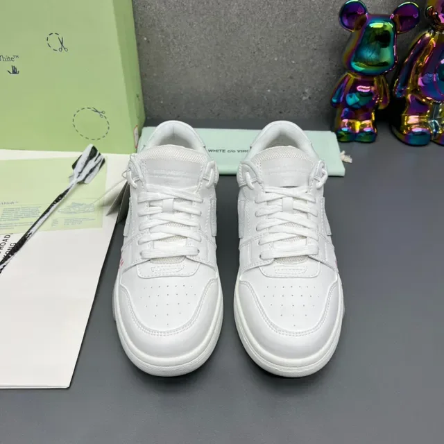 Off-White أحمر Low-Top التصميم الصناعي نمط الحياة Sneakers 3
