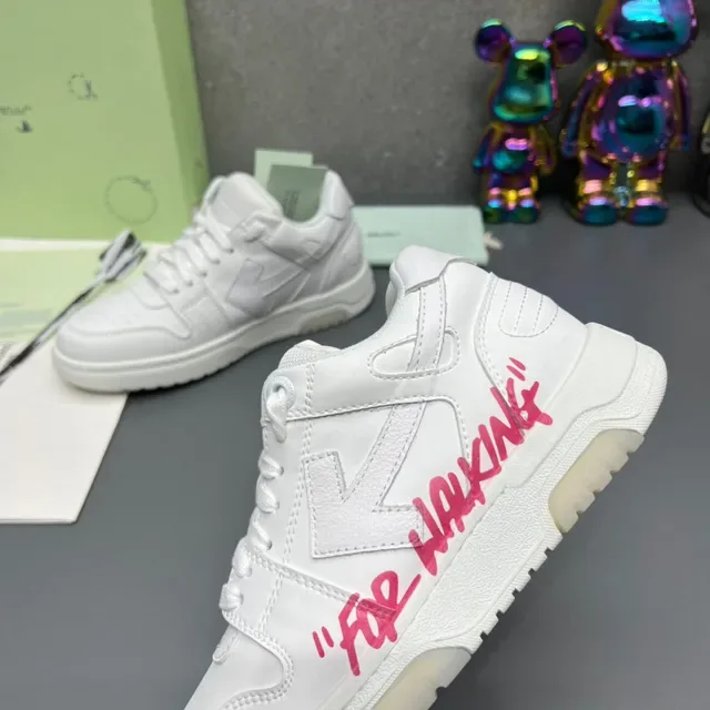 Off-White أحمر Low-Top التصميم الصناعي نمط الحياة Sneakers 6