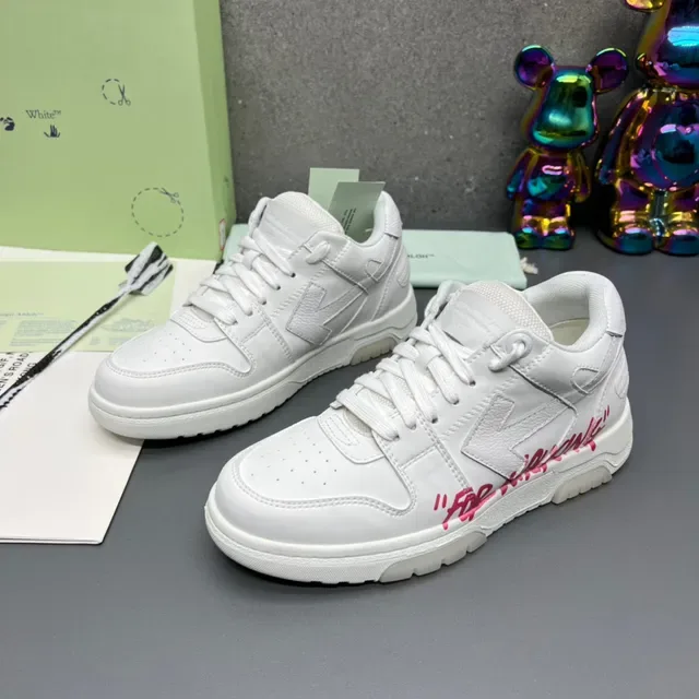Off-White أحمر Low-Top التصميم الصناعي نمط الحياة Sneakers 9