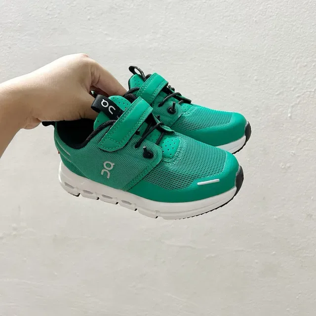 On Cloud Vert Jaune Sans lacets Double sangle Velcro Lifestyle Sneakers 10