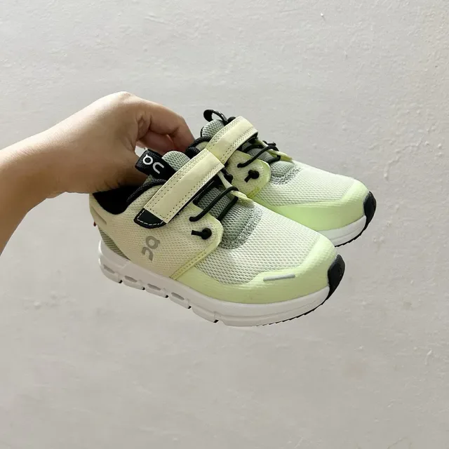 On Cloud Vert Jaune Sans lacets Double sangle Velcro Lifestyle Sneakers 20