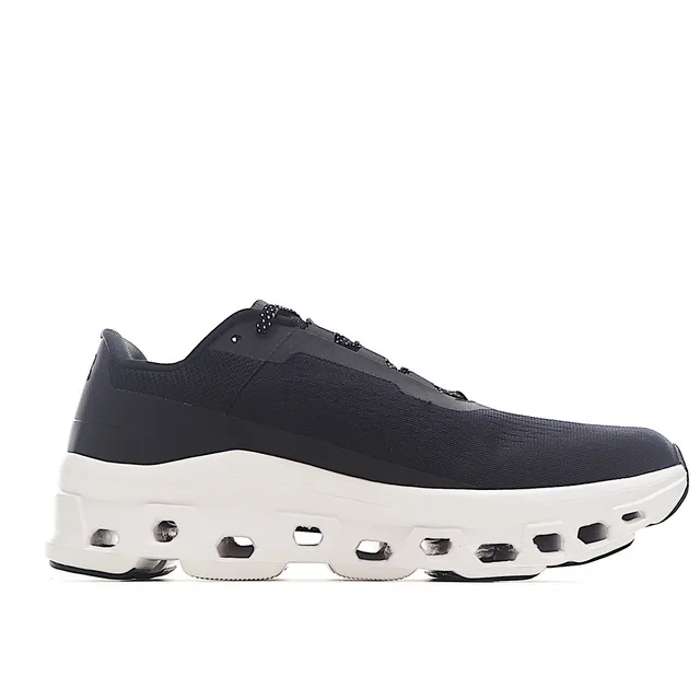 On Cloudmonster Zapatillas de correr negras y blancas 8