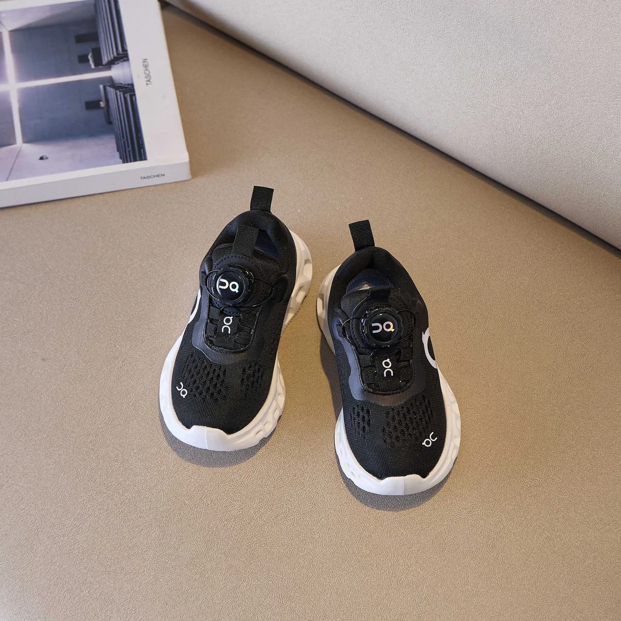On Cloudmonster Kids Laceless Chunky Sneakers 7