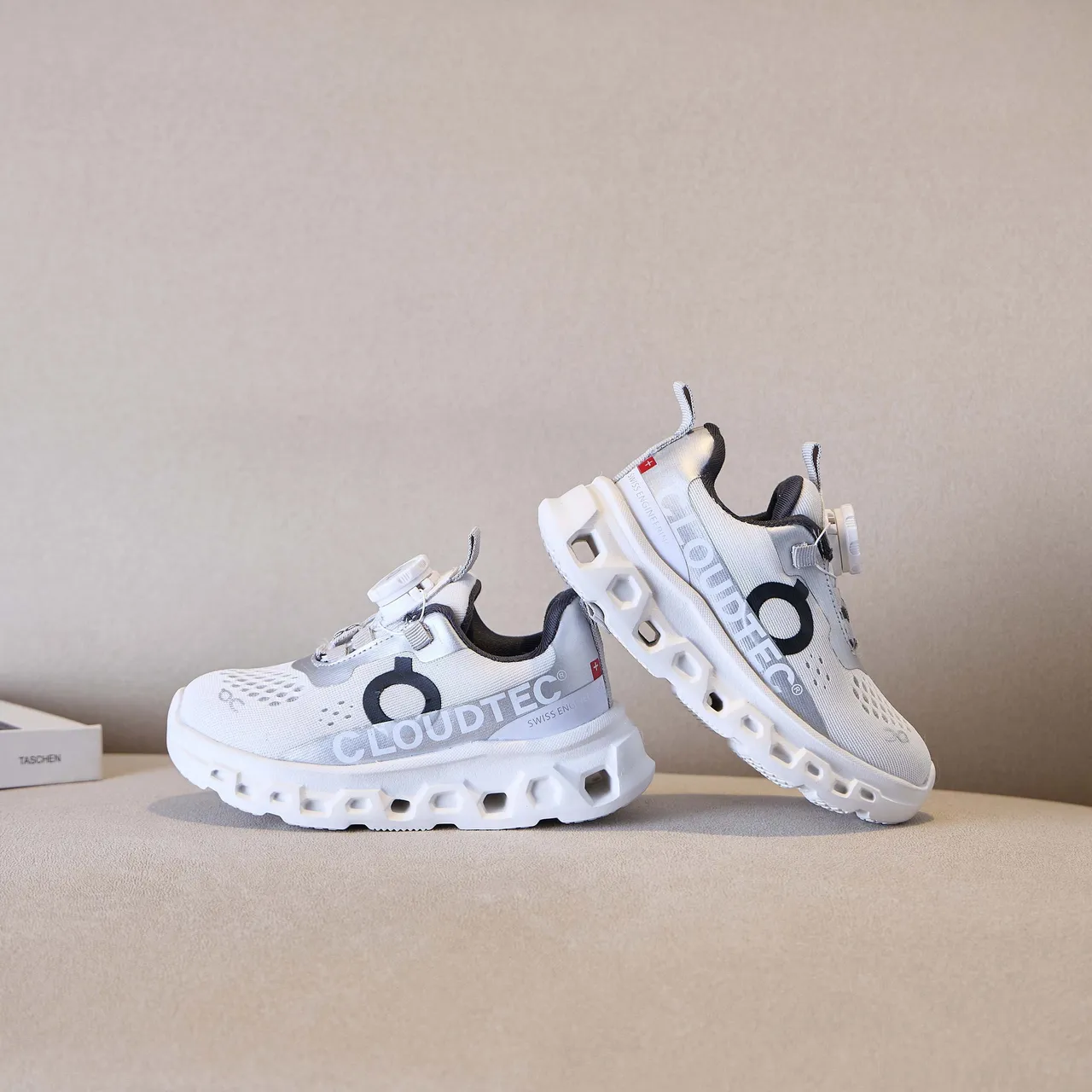 On Cloudmonster Kids Laceless Chunky Sneakers 11