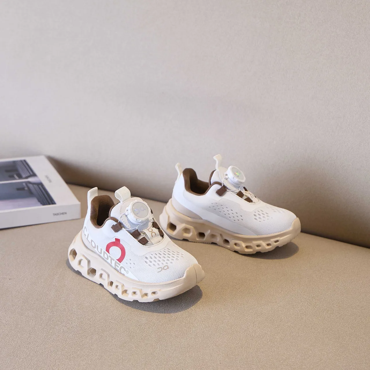 On Cloudmonster Kids Laceless Chunky Sneakers 15